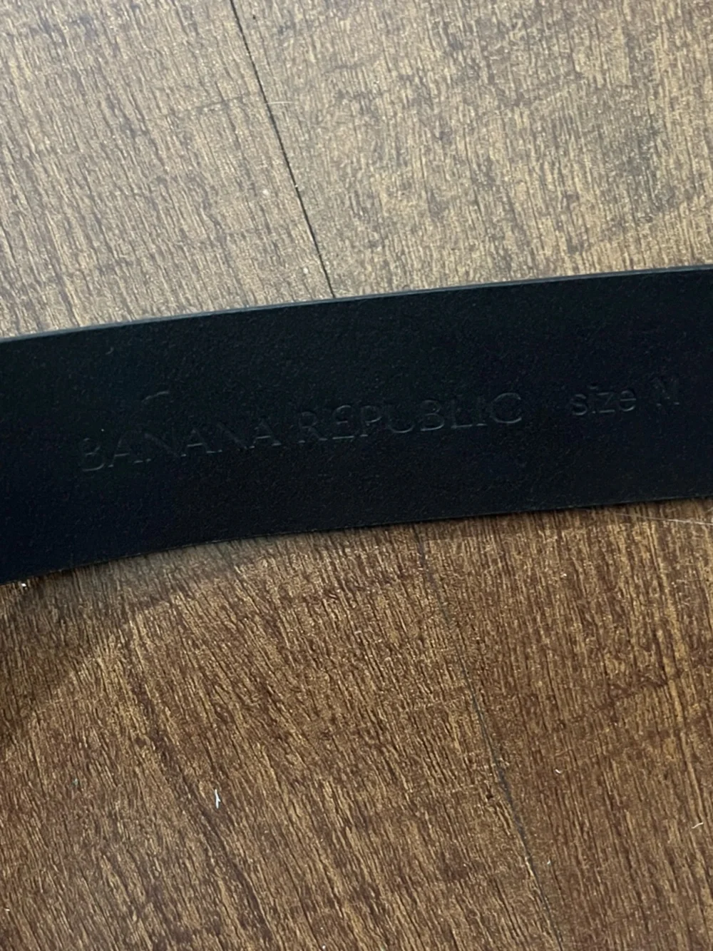 Banana Republic Black Leather Belt with Gold Buckle size medium made in Italy - Picture 5 of 9